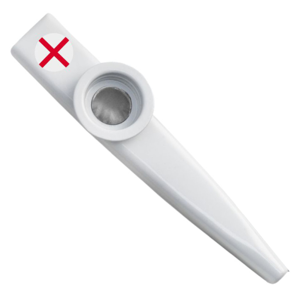 INTERNATIONAL FOOTBALL KAZOO [IFK1 ENGLAND (WHITE)]
