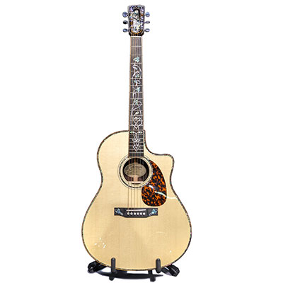 Custom Deluxe Series